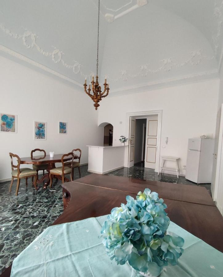 Dimora Della Marchesa - Al Duomo Apartamento Manfredónia Exterior foto