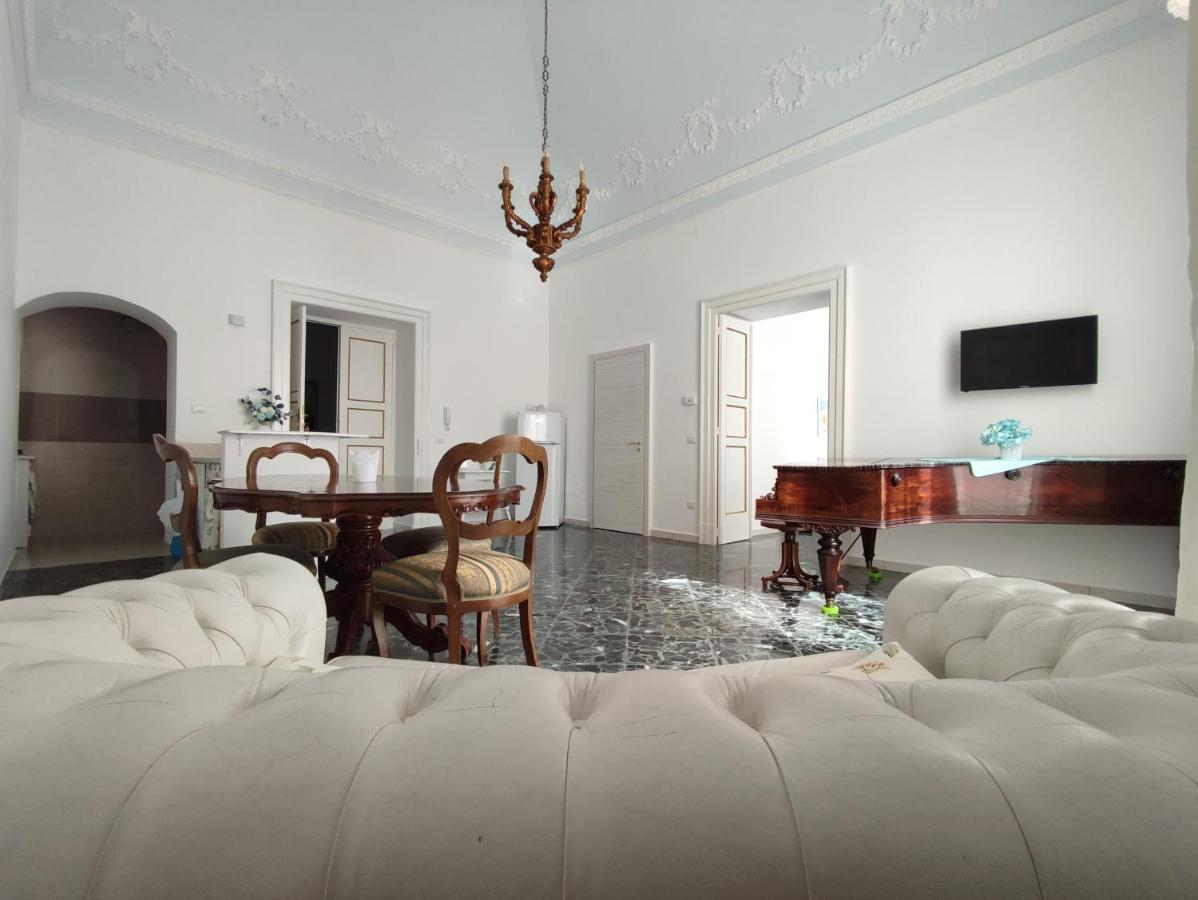 Dimora Della Marchesa - Al Duomo Apartamento Manfredónia Exterior foto