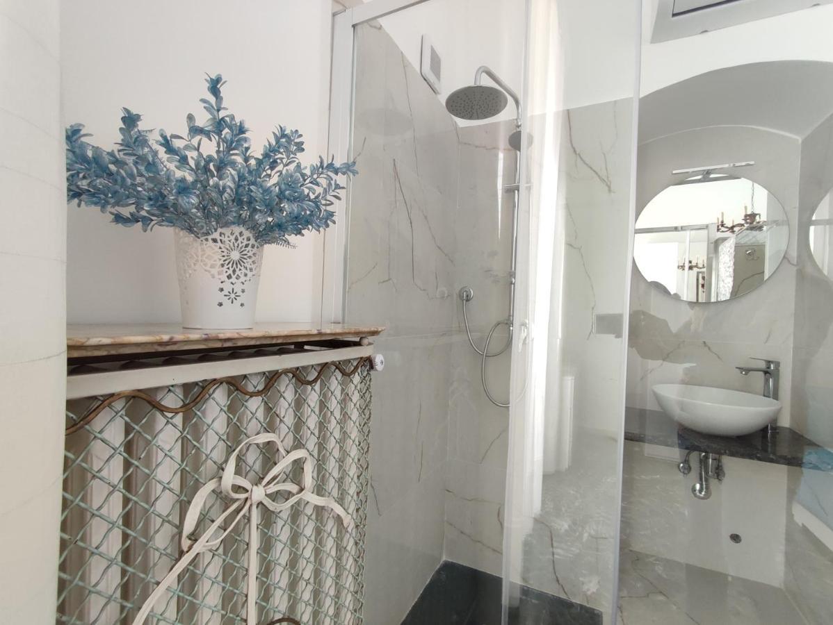 Dimora Della Marchesa - Al Duomo Apartamento Manfredónia Exterior foto