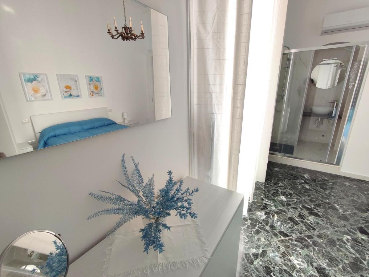 Dimora Della Marchesa - Al Duomo Apartamento Manfredónia Exterior foto