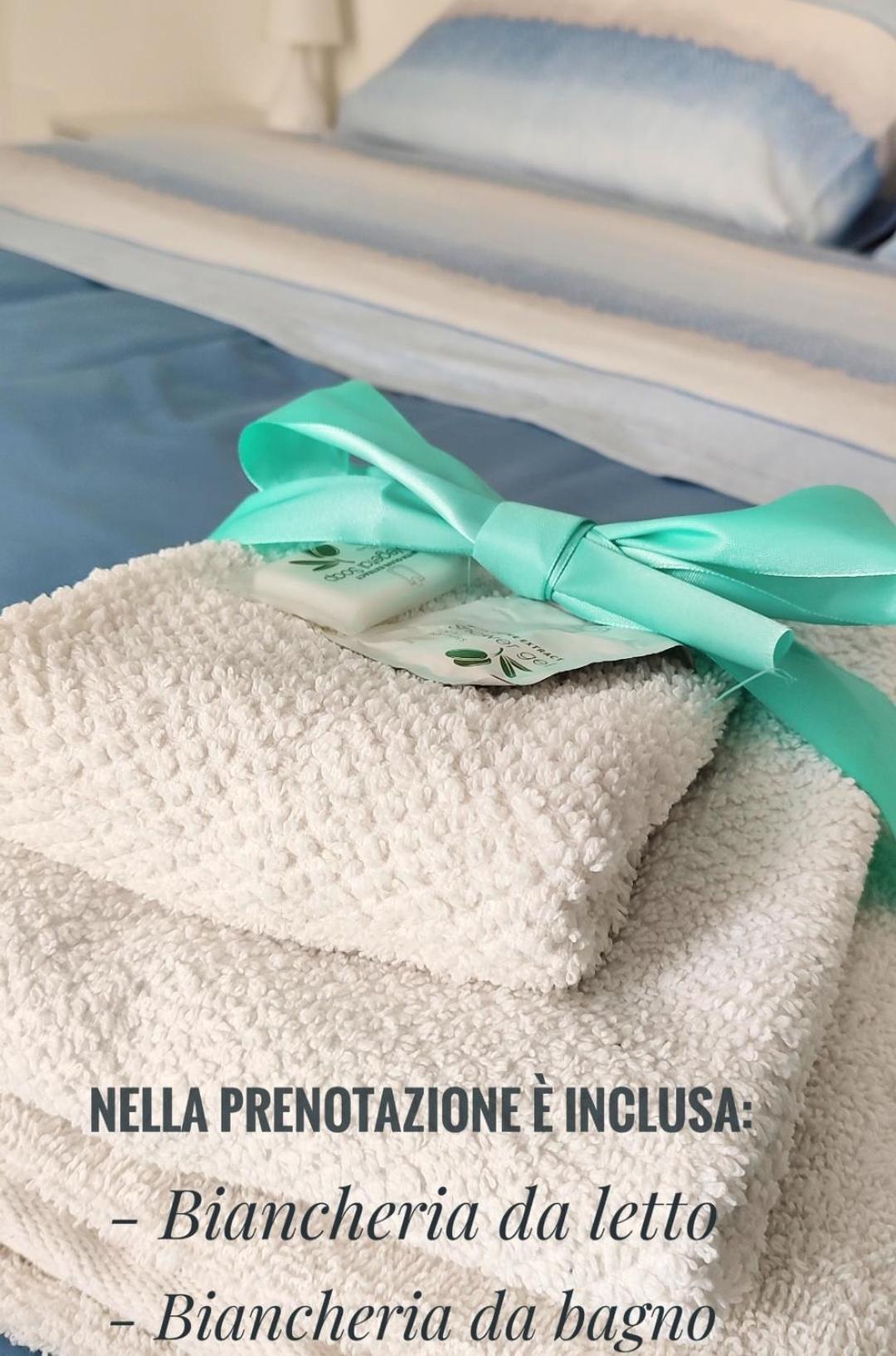 Dimora Della Marchesa - Al Duomo Apartamento Manfredónia Exterior foto