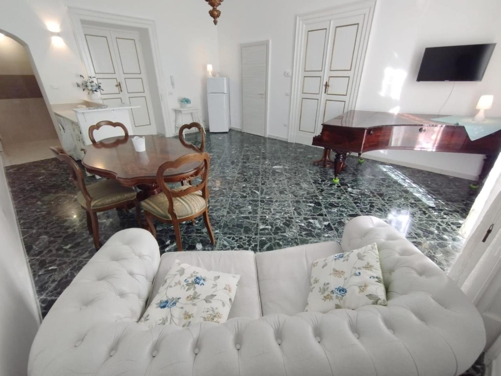 Dimora Della Marchesa - Al Duomo Apartamento Manfredónia Exterior foto